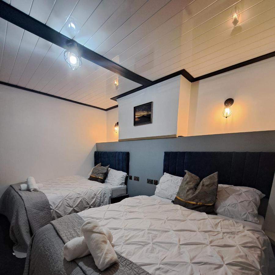 Family Holiday With Hot Tub , Family Groups Only Blackpool Exteriör bild